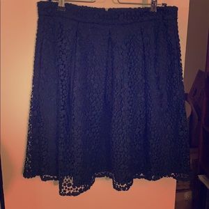 Boden navy lace knee length skirt with pockets 8L